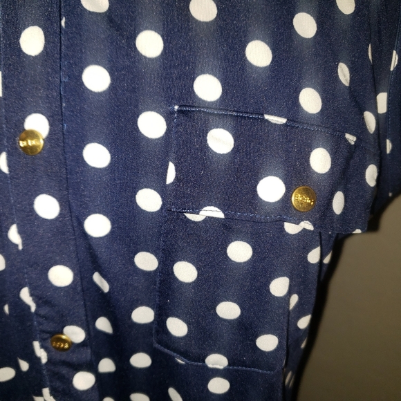 5/35 NWOT BCBG MAX AZRIA BLOUSE SLEEVELESS BLUE - Picture 3 of 7